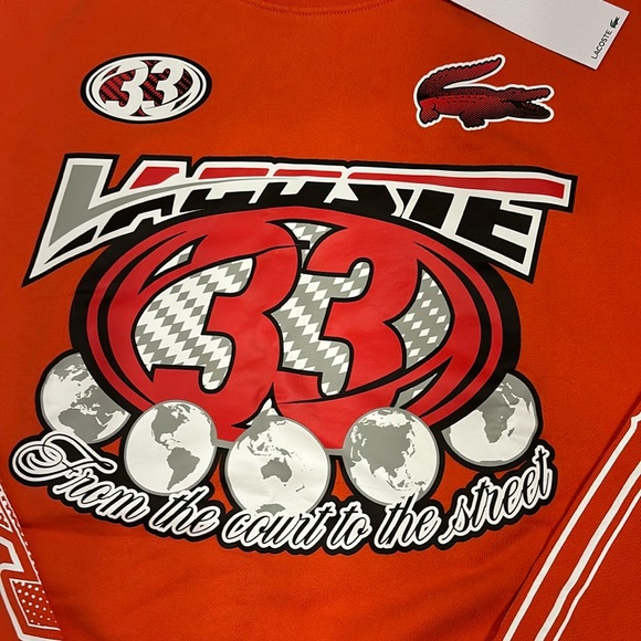 Men’s Lacoste Loose Fit Pullover Sweatshirt - Picture 2 of 4